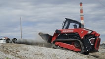 Manitou: cinque nuove minipale vertical-lift per i lavori pesanti
