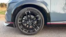 Nissan Ariya Nismo, la prova