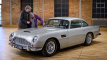 Restauration d'usine de l'Aston Martin DB5 (1965)