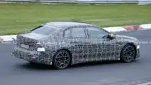 BMW i3 Limousine (2026) als Erlkönig vom November 2025