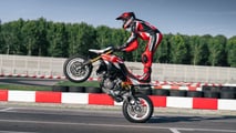 2026 Ducati Hypermotard V2