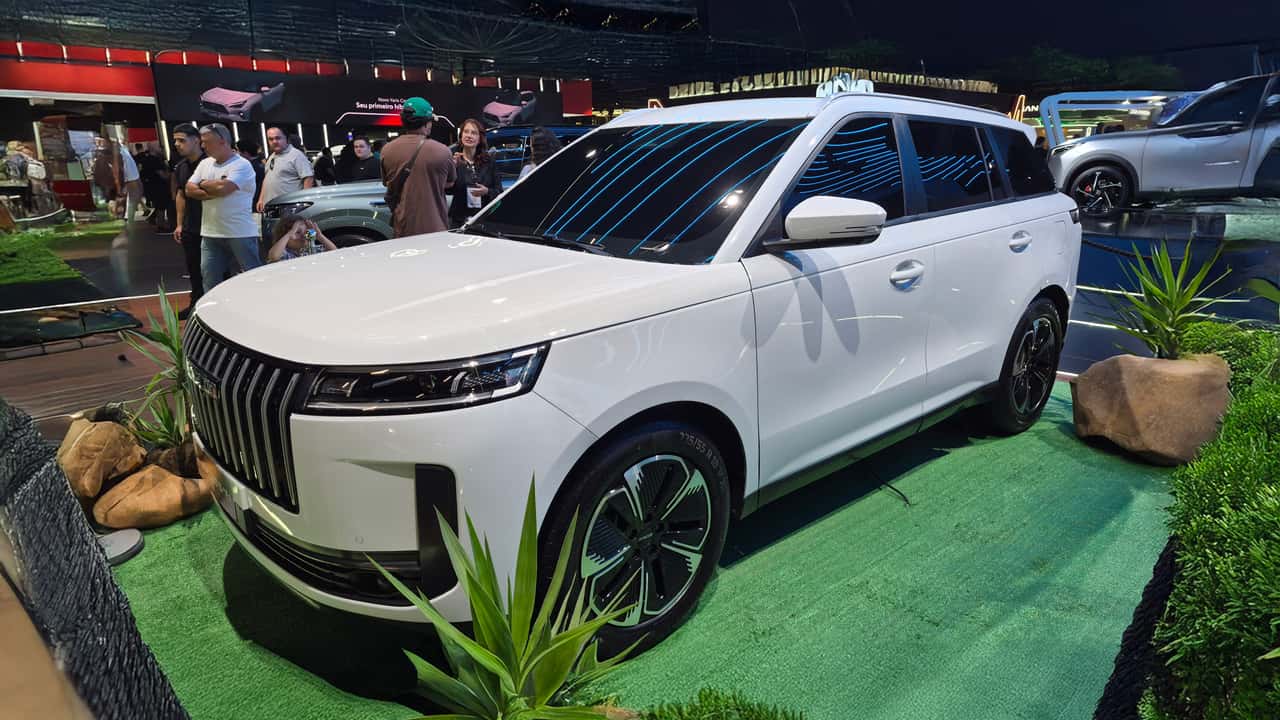 Jaecco 5 SHS no Salão do Automóvel