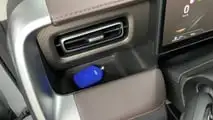 Teste GWM Poer P30 Exclusive 2026 - porta-treco abaixo da saída de ar-condicionado
