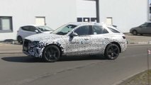 Genesis GV70 Spy Photo