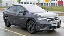 VW ID.4 GTX spy photo