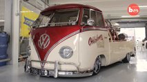 Furgoneta clásica de Volkswagen con motor de avión
