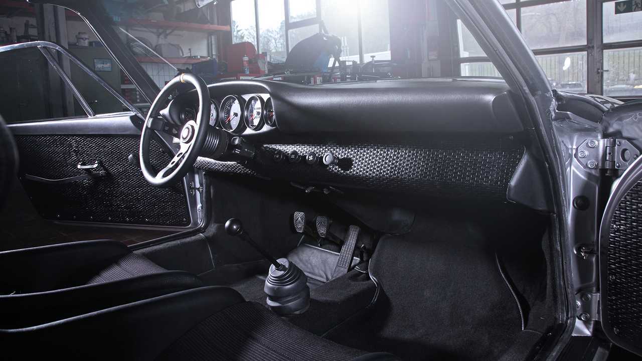 Porsche 911 S/T by dp Motorsport