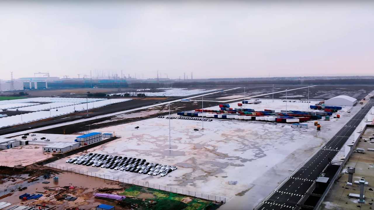 Tesla Gigafactory 3 (Source: Jason Yang)