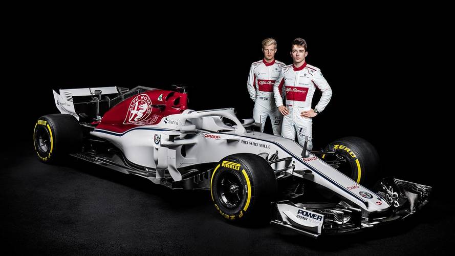 Sauber C37