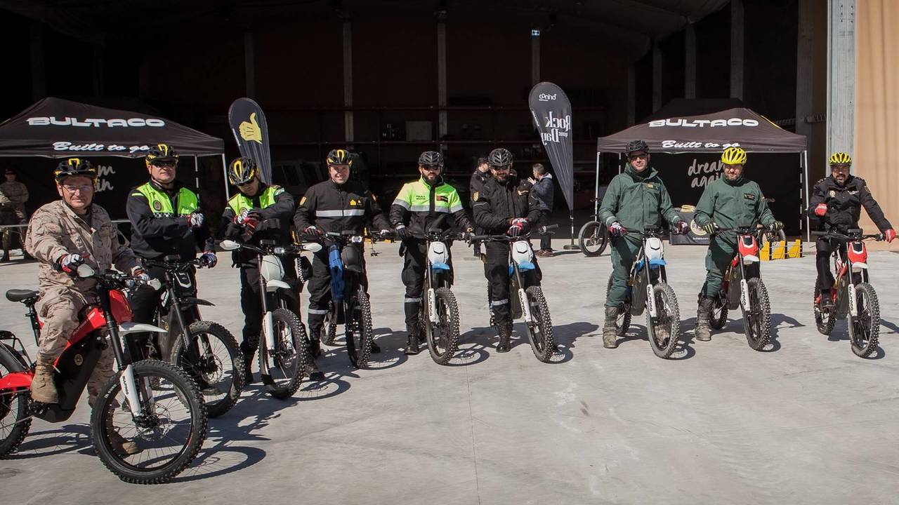 Encuentro Bultaco con las Fuerzas y Cuerpos de Seguridad del Estado