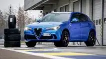 Alfa Romeo Stelvio Quadrifoglio VS Porsche Macan Turbo Performance Pack