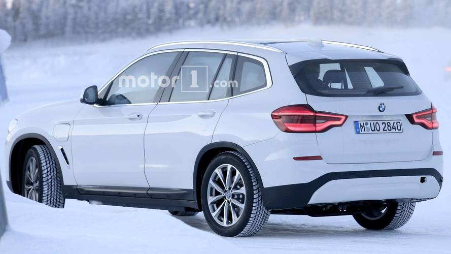 2019 BMW iX3 spy photo