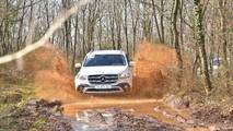 Mercedes-Benz X 250d 4MATIC arazi sürüşü