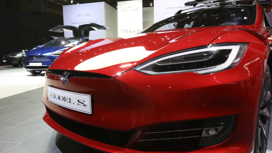 Tesla Model S 2016 Mondial de l'Automobile