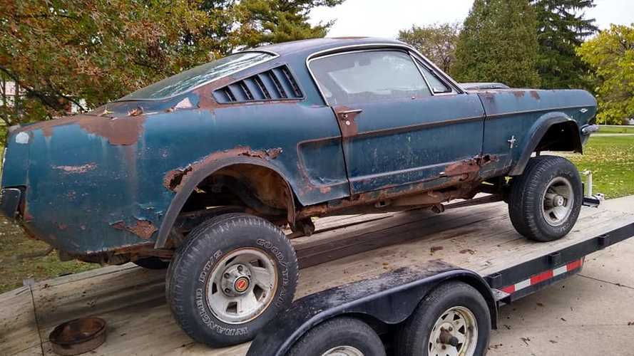 Someone Built Their Own Ford Mustang Inspired Suv Using Bronco Frame