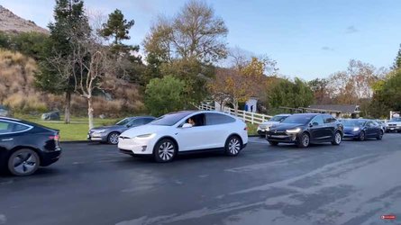 These Gas Car Owners Find It Hilarious To Block Tesla Superchargers