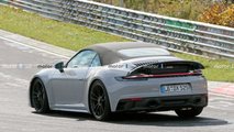 Porsche 911 GTS Cabriolet spy photo