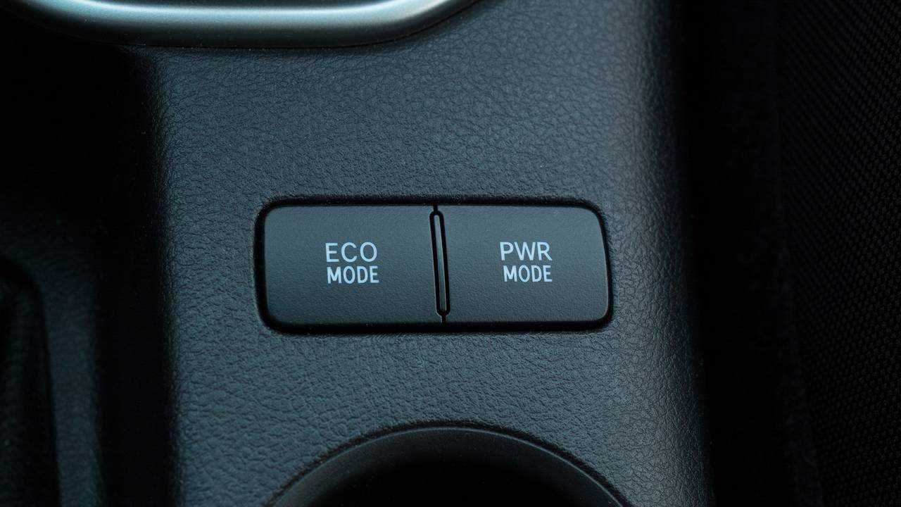 Prueba Toyota Hilux 2018 150D VXL