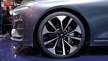 VinFast-Limousine Lux A2.0