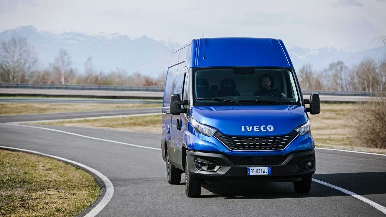 Nuovo Iveco Daily Restyling_Van