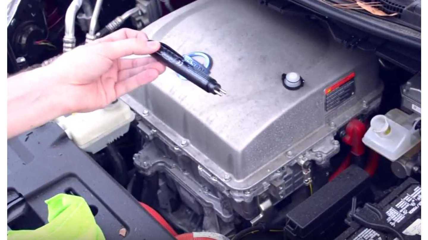 Nissan LEAF Brake Fluid Tester Might Save You From A Costly Brake Fluid