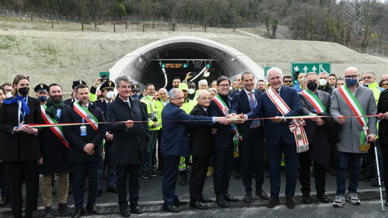 Foto - A1, nuovo tratto tra Barberino di Mugello e Firenze Nord