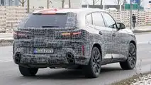 BMW XM, le foto spia