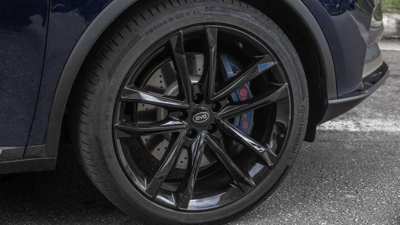 BYD Tan - lançamento