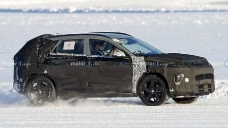 Nuova Hyundai Kona, le prime foto spia degli interni