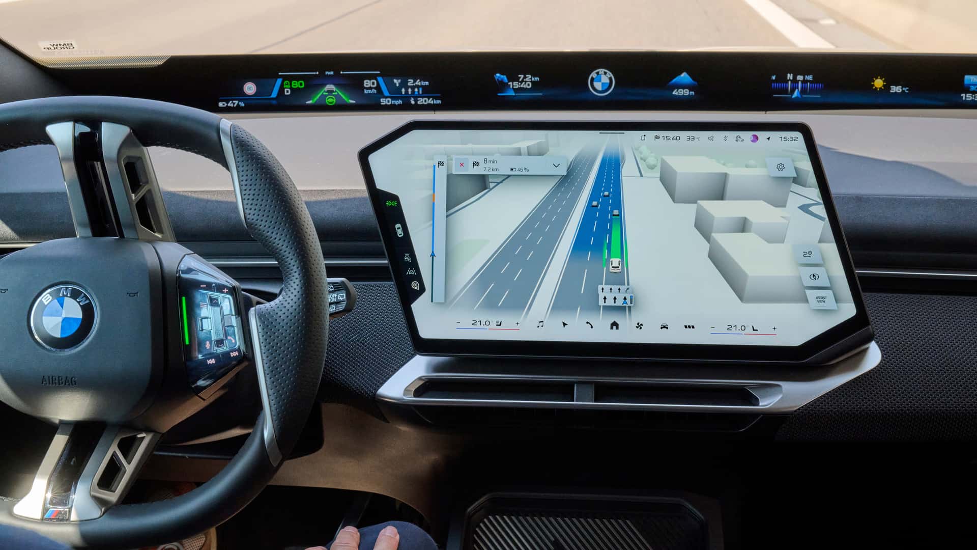 BMW Revoluciona su Navegación con una Interfaz al Estilo Tesla para Mayor Seguridad y Claridad