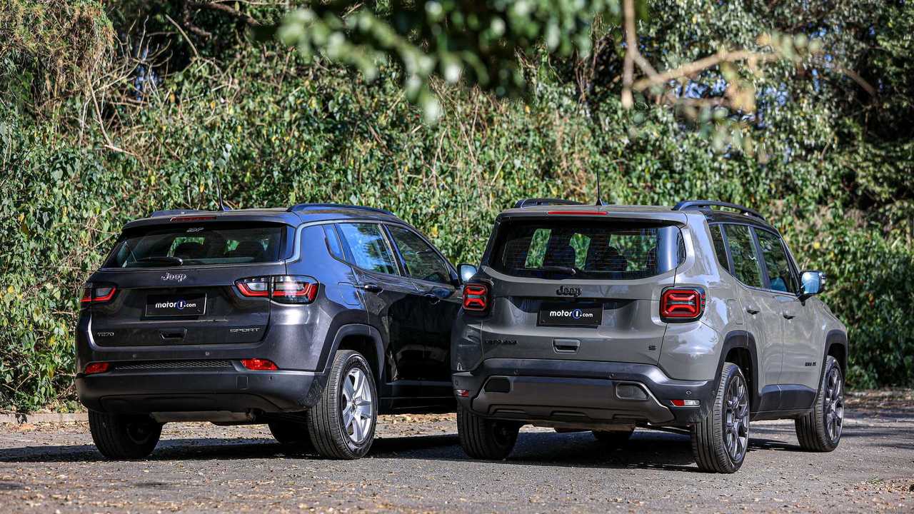 Comparativo: Jeep Renegade S x Jeep Compass Sport: estática traseira