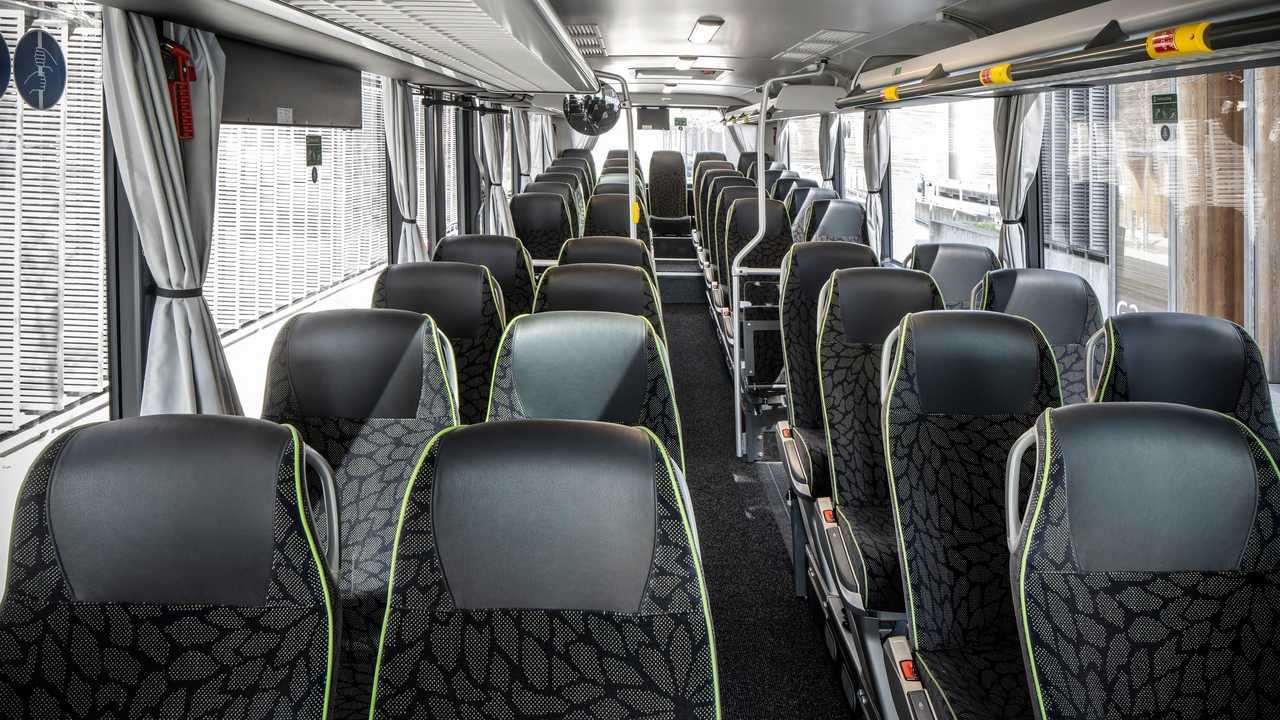 Mercedes Intouro Hybrid