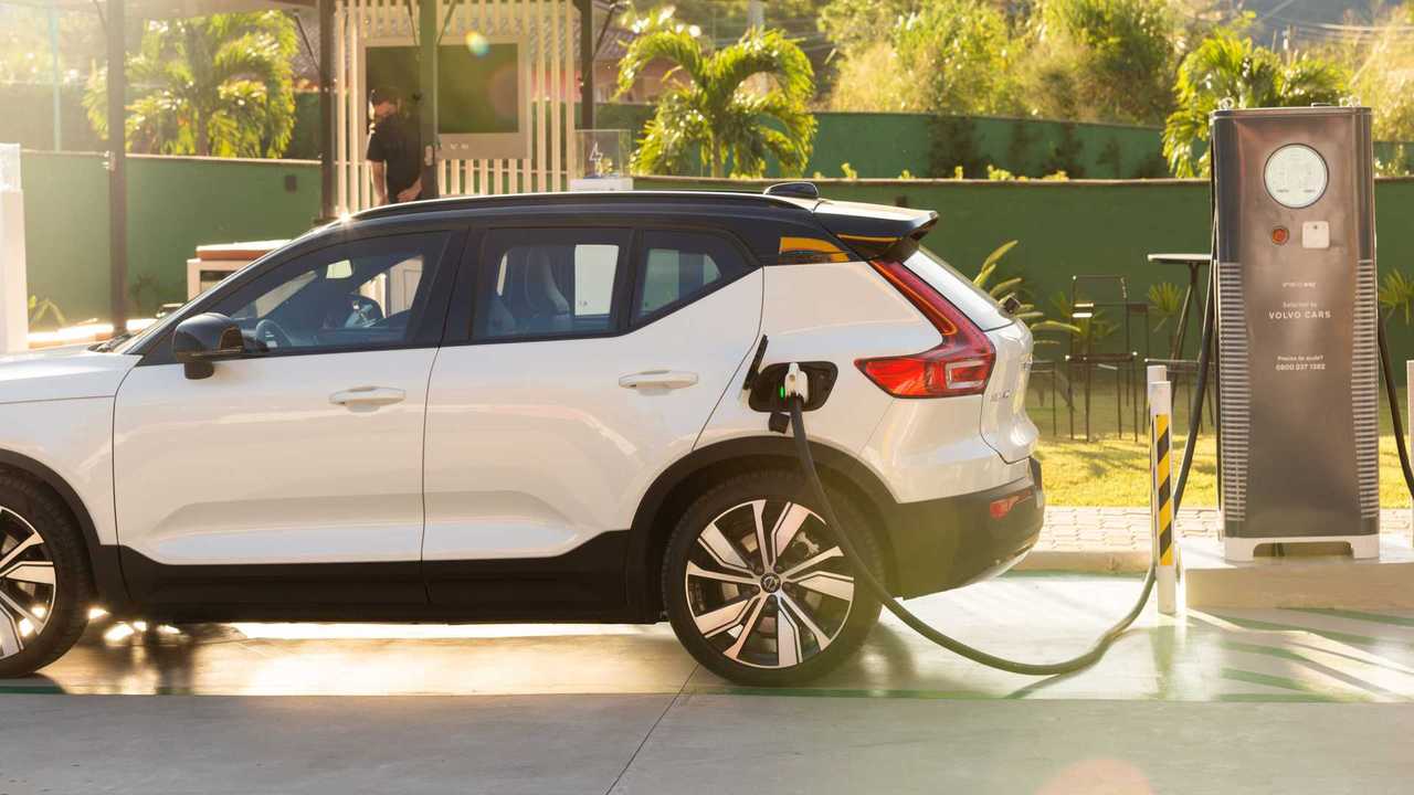 Eletroposto Volvo em São Sebastião (SP)