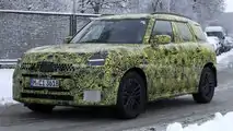 Mini Countryman Front View Spy Photo