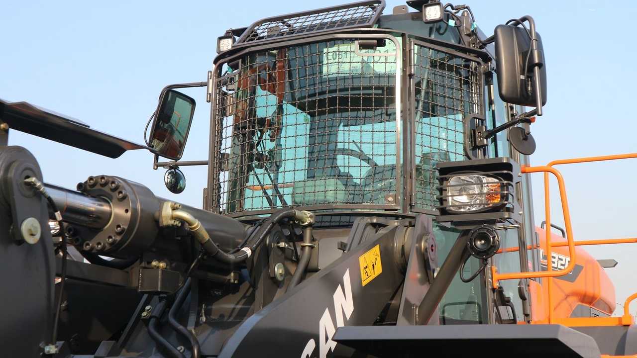 Doosan: kit smaltimento e riciclo dei rifiuti per le pale gommate