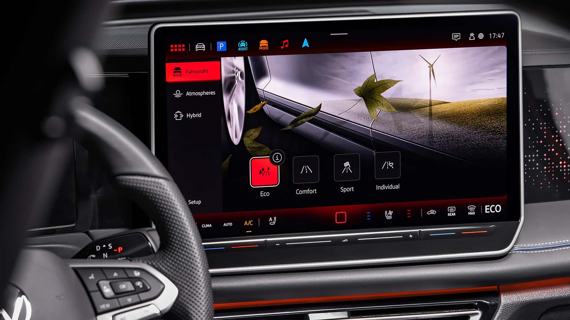 https://cdn.motor1.com/images/mgl/g4E4V4/s1/vw-tiguan-2024.jpg