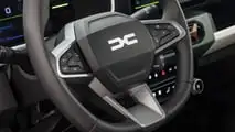 Dacia Spring (2024) interni