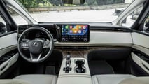 Lexus LM 350h Türkiye'de!