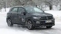 Volkswagen T-Cross restyling, le prime foto spia