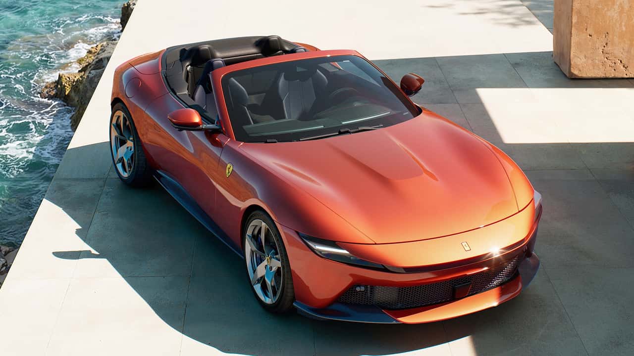 Nova Ferrari Amalfi Spider leva o V8 ao mundo dos conversíveis