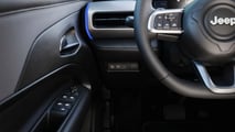 Jeep Avenger restyling, interni e bagagliaio