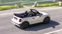 MINI Cooper S Cabrio Paul Smith Edition (2026)