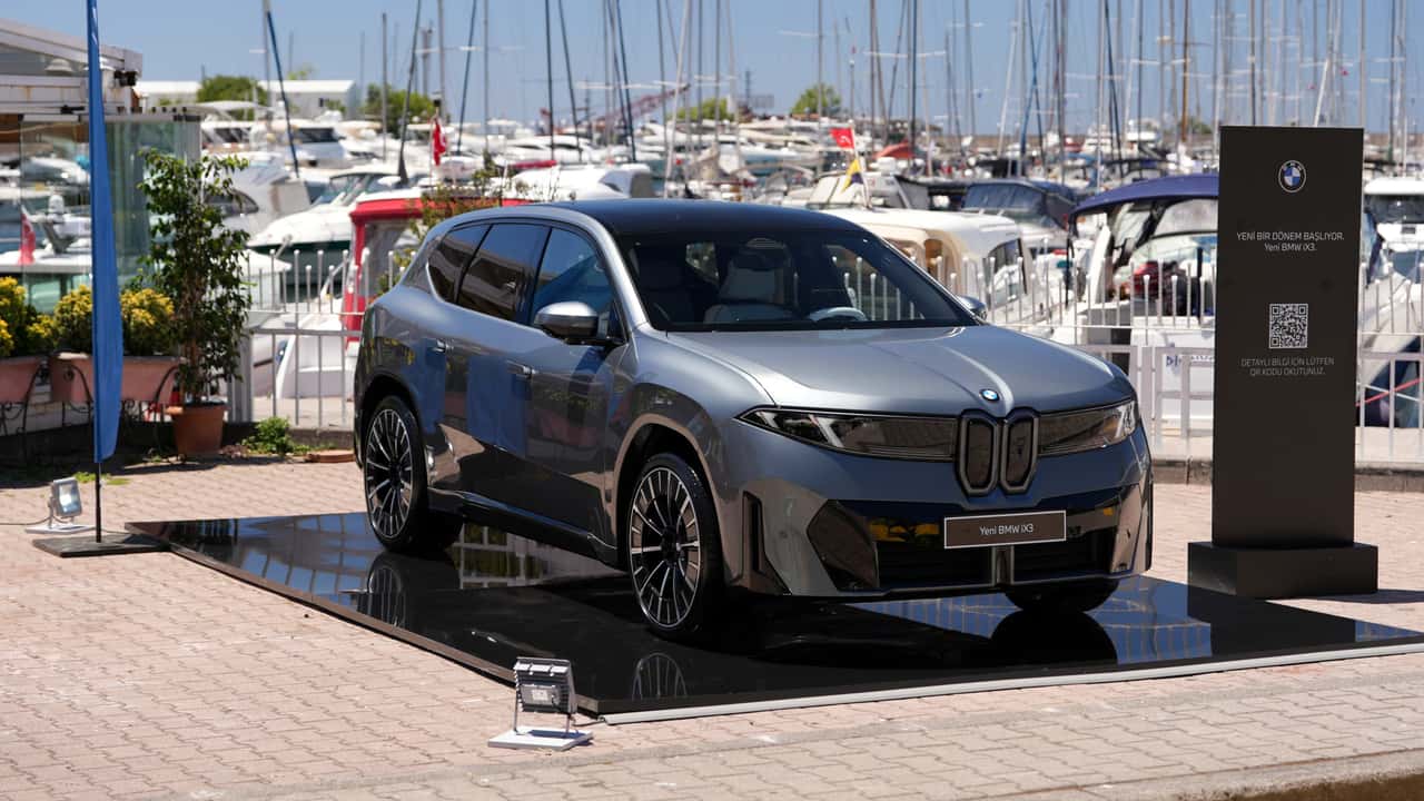 Yeni BMW iX3