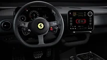Le chicche e i segreti dentro la Ferrari Luce
