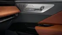 2027 BMW i7