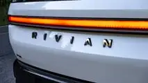 Rivian R2 (2026), la prova su strada