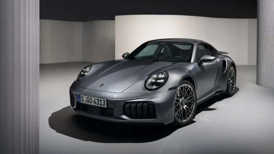 2026-porsche-911-turbo-s.webp