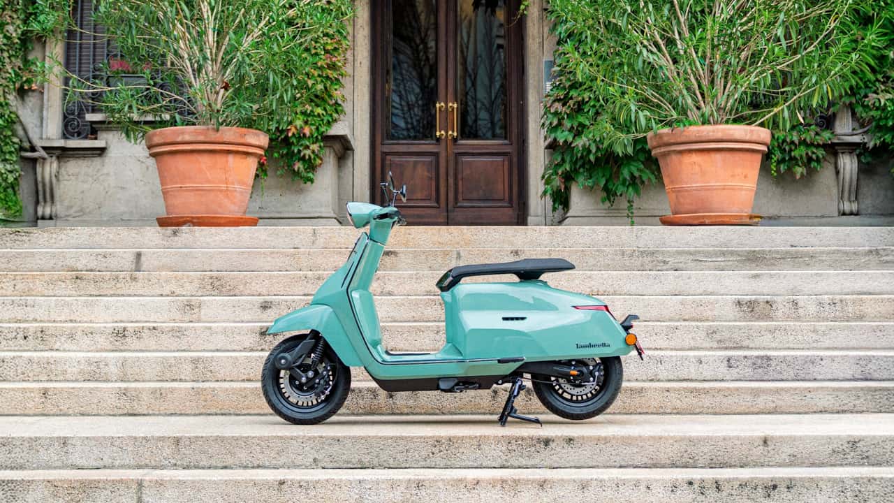 Lambretta Elettra S - Hero