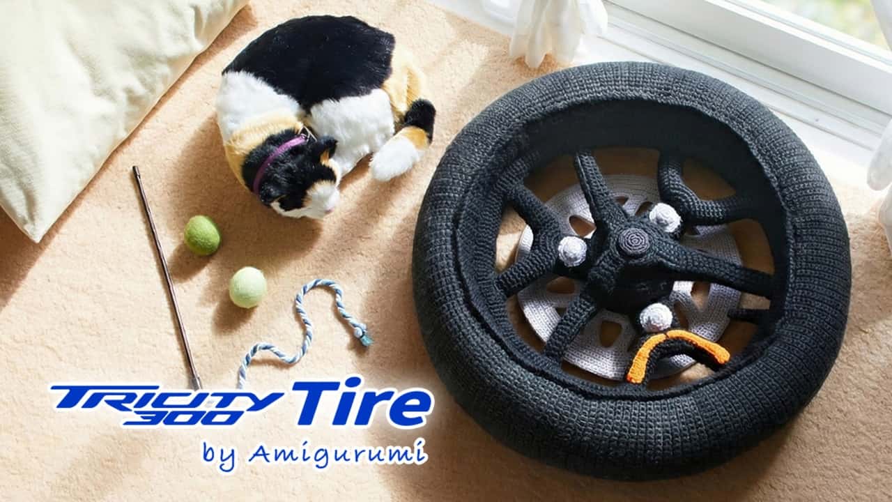 Yamaha Tricity 300 Tire Pet Bed