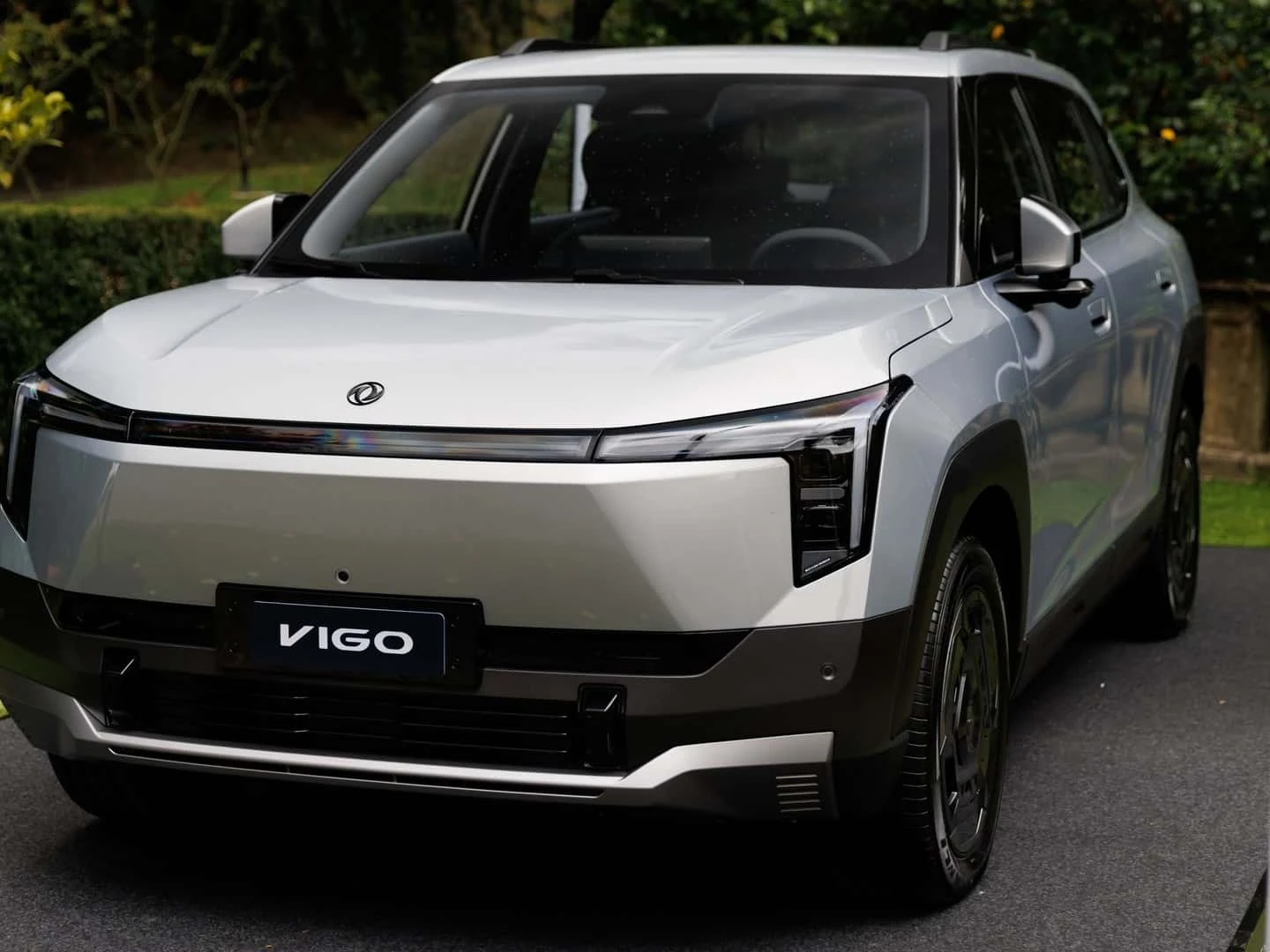 DFM Vigo terá duas versões no Brasil; veja como será o SUV elétrico